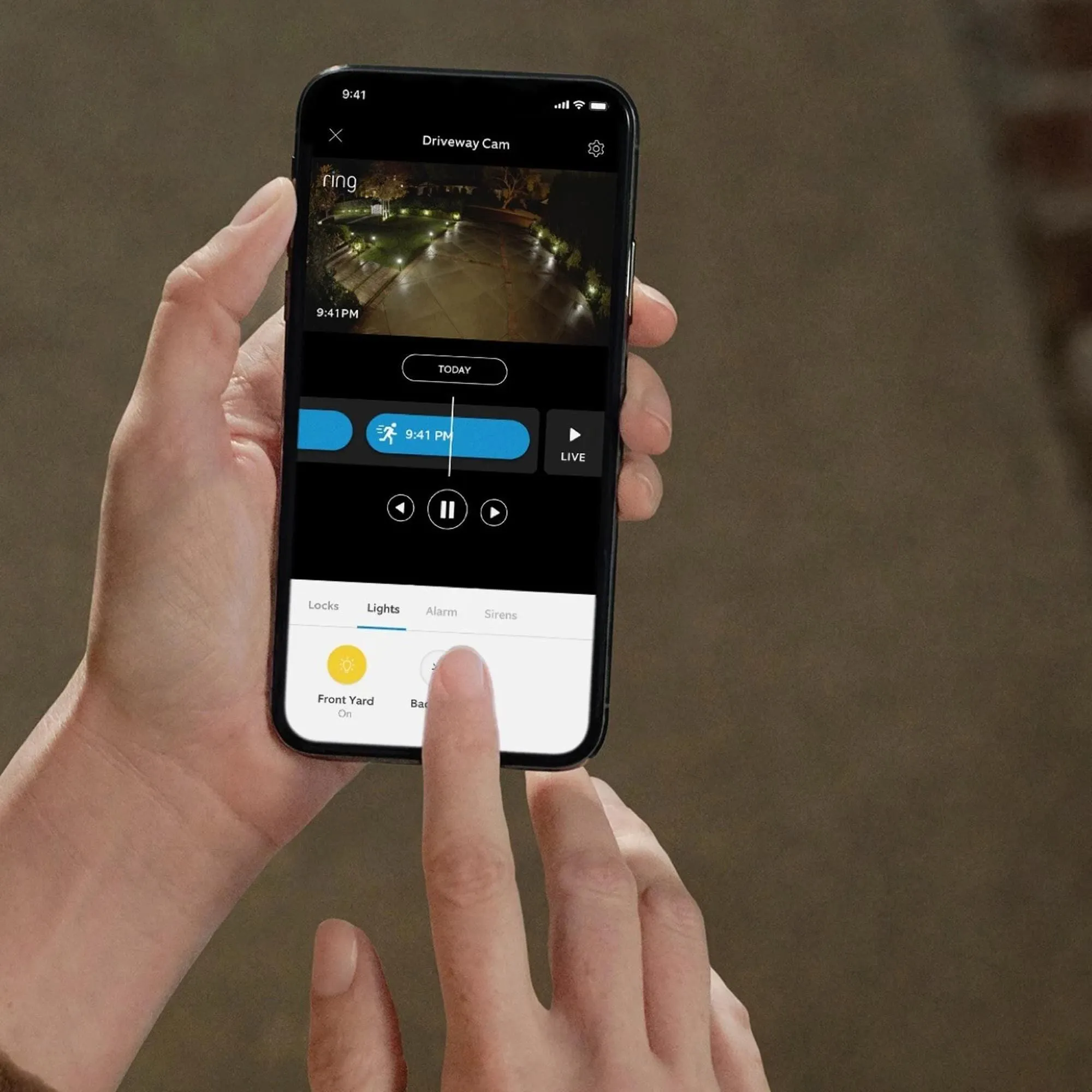 HP Echo 4th Gen in Charcoal + Ring A19 Smart Bulb