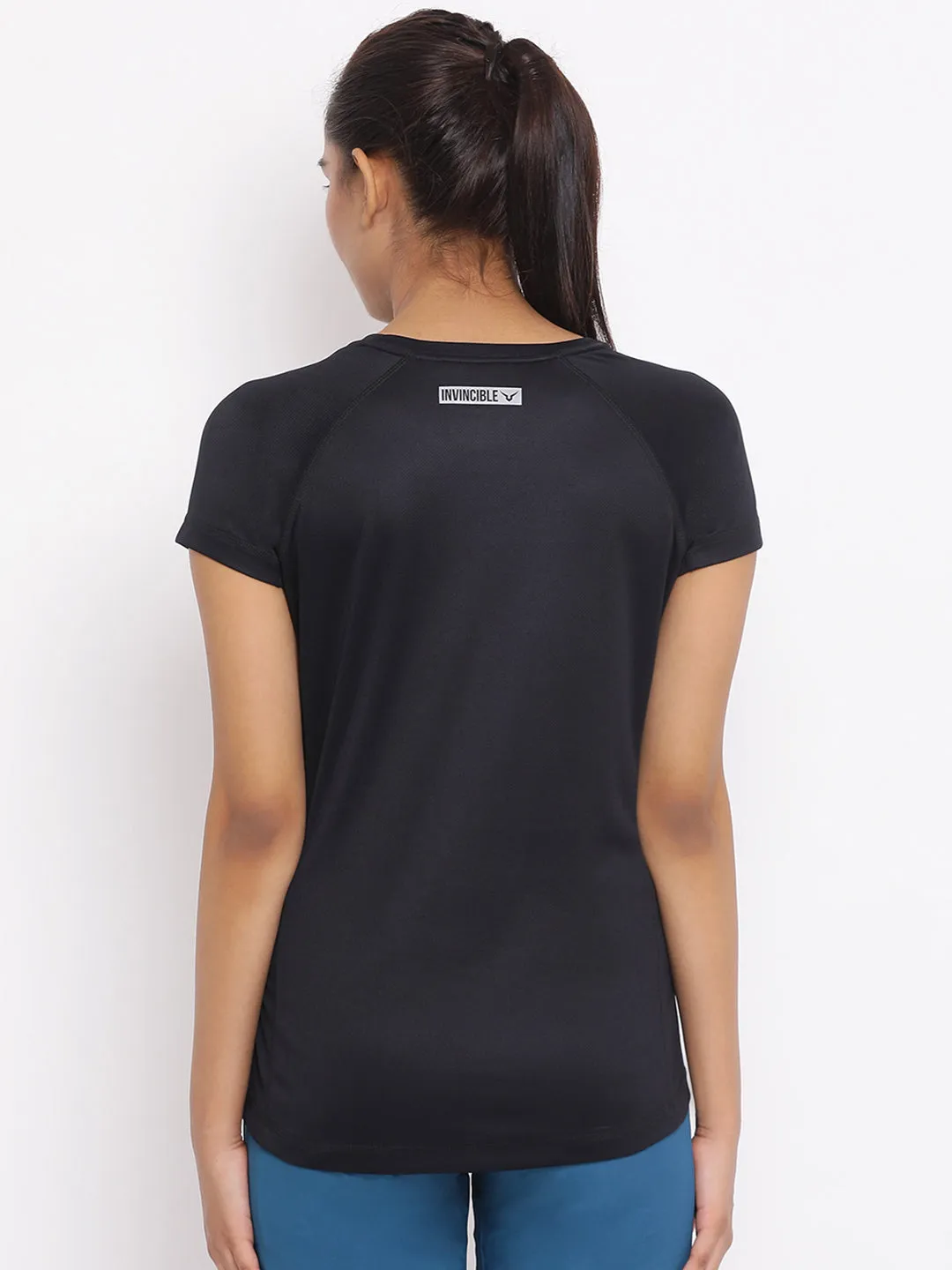 Invincible Women’s Gym Yoga Solid Tee