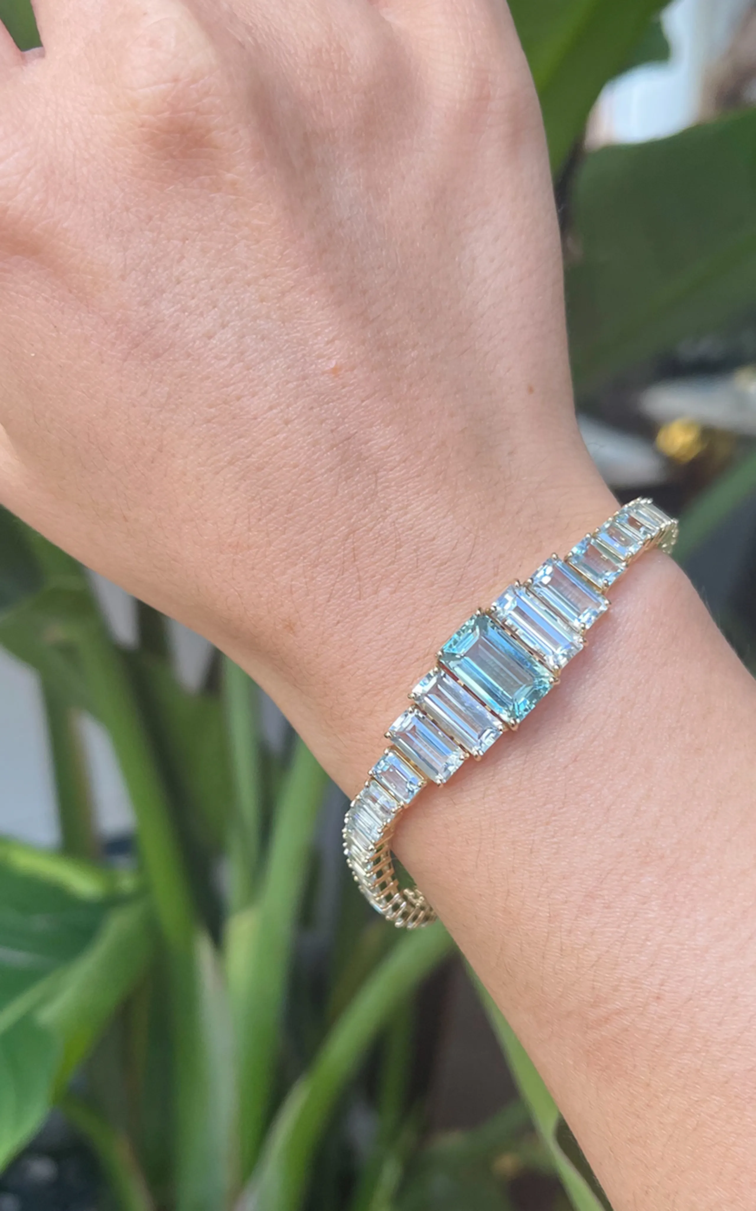 Yi Collection Echo 18K Yellow Gold Aquamarine Bracelet